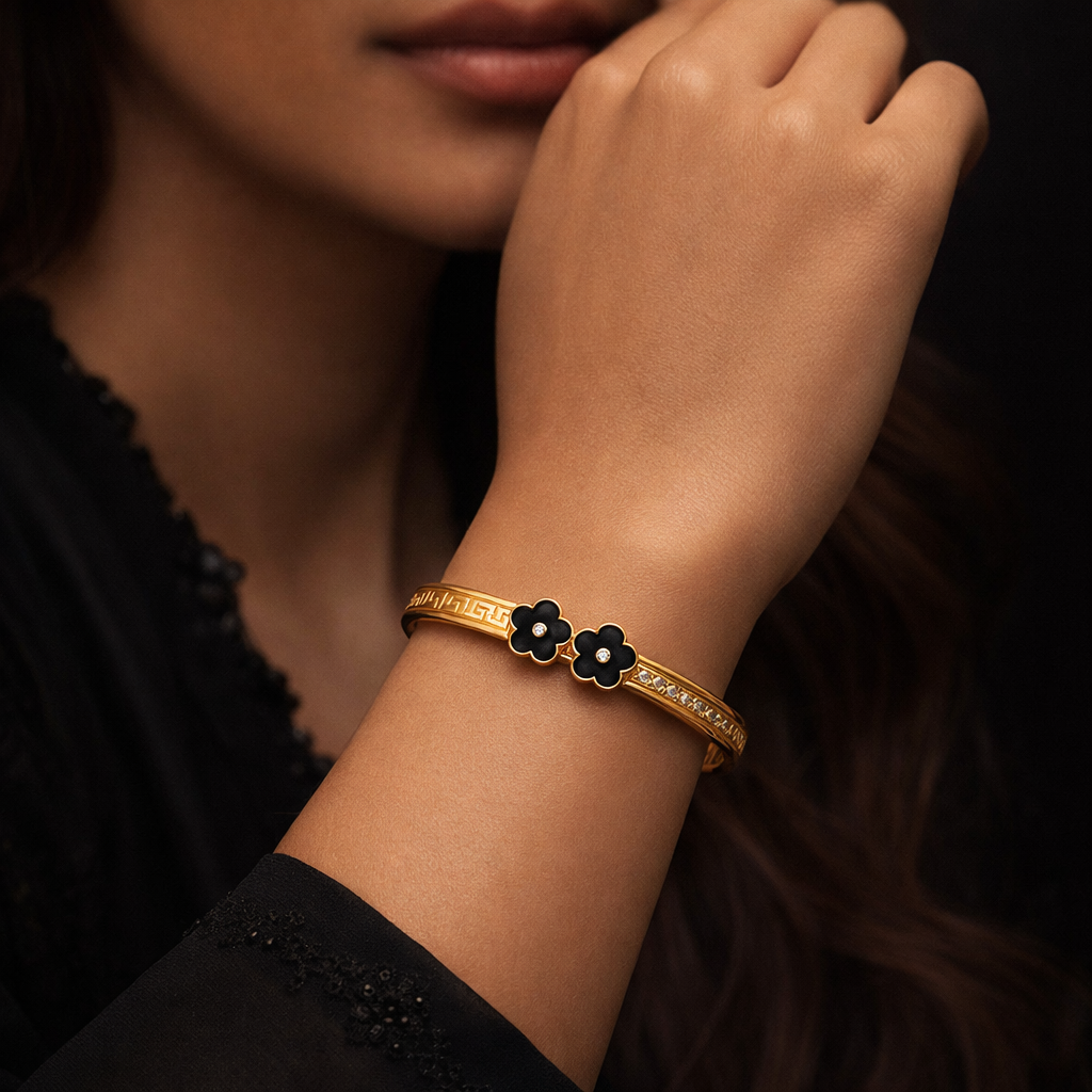 Golden Floral Elegance Bracelet